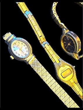 Women's Quartz Bracelet Watch Lot Claremont White Stag and Digital Quartz